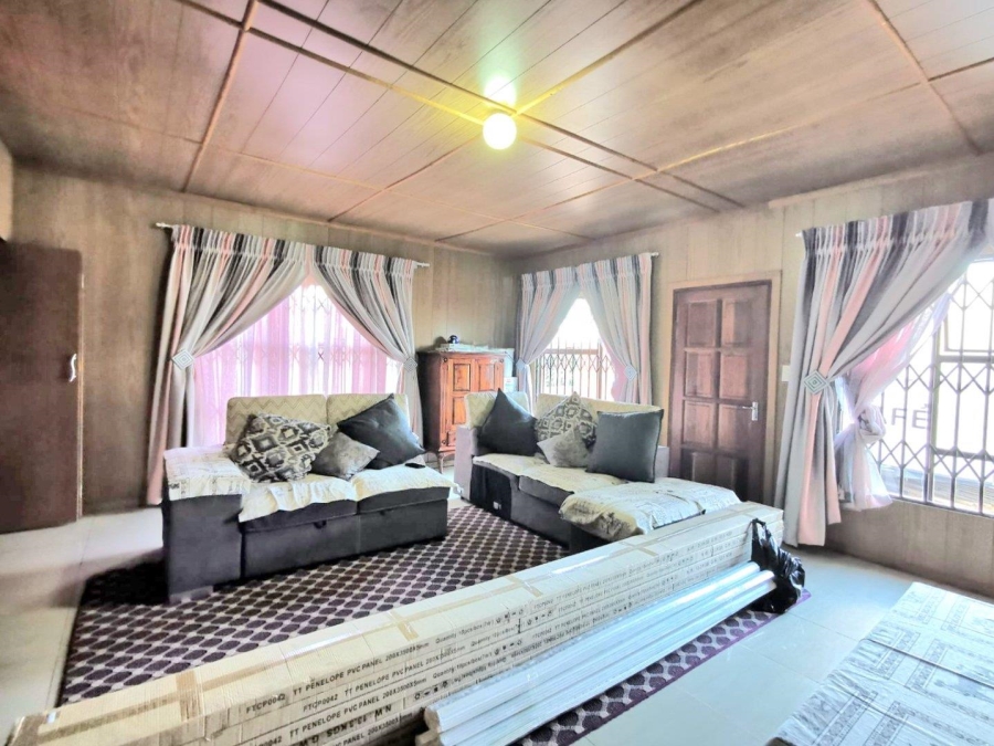 3 Bedroom Property for Sale in Blomanda Free State